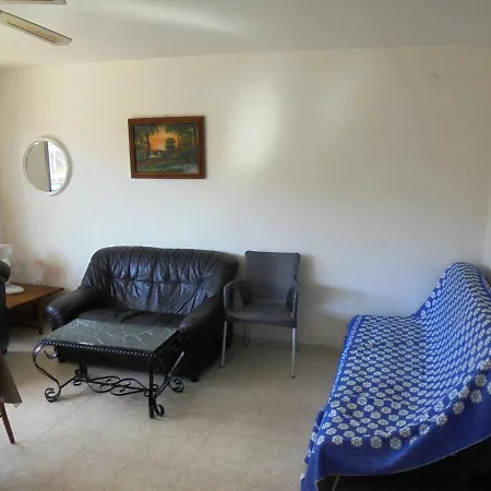 Les Doyes 2/4 Apartamento