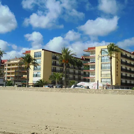Apartamento Les Doyes 2/4 *