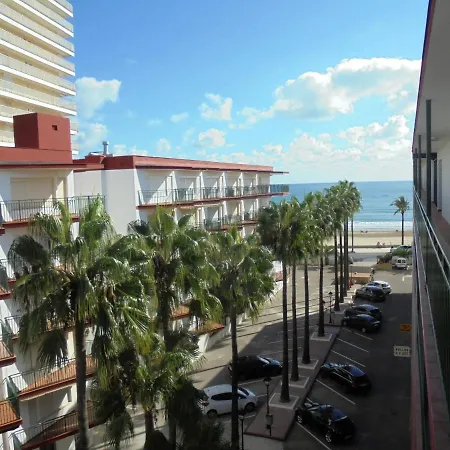 Les Doyes 2/4 Apartamento